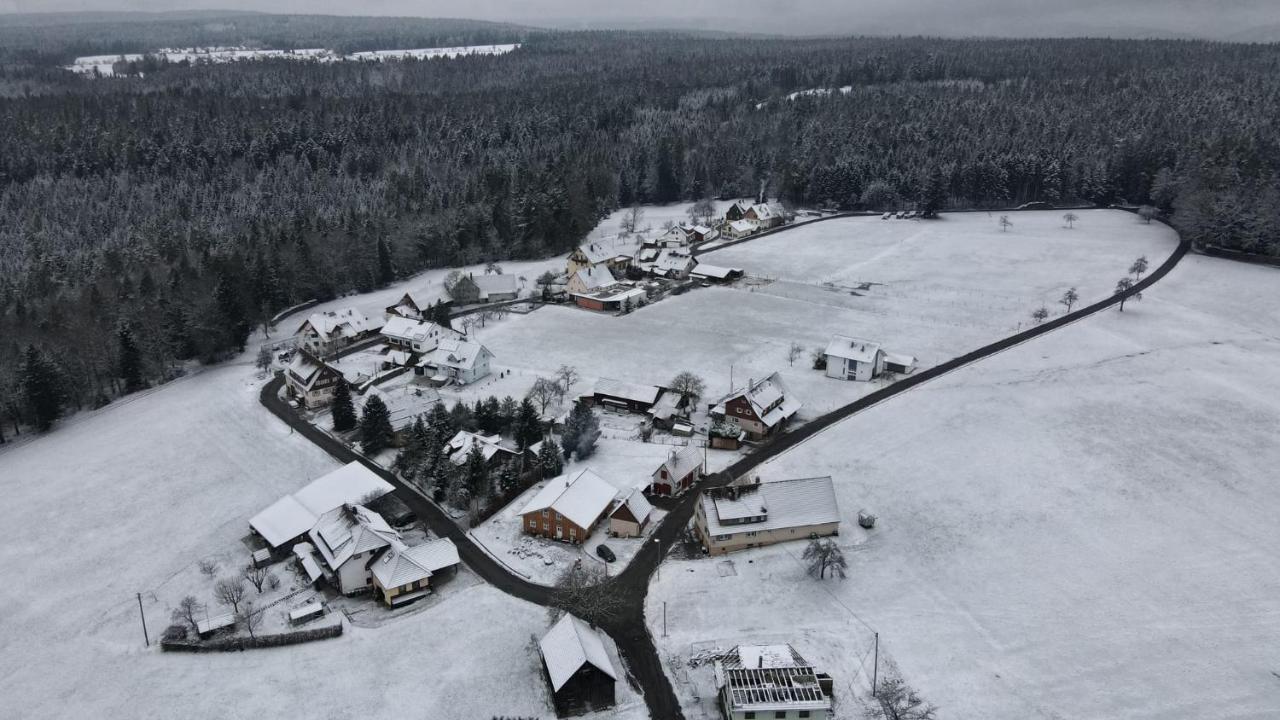 Chickenhill Blackforest, Grosse Ferienwohnung Im Schwarzwald Bad Wildbad Esterno foto