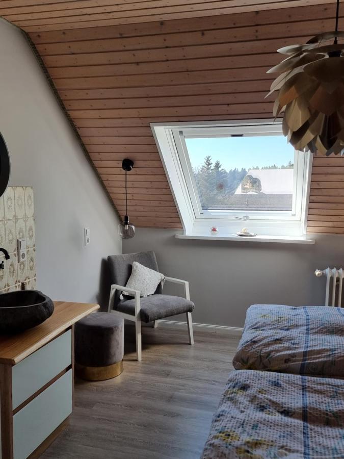 Chickenhill Blackforest, Grosse Ferienwohnung Im Schwarzwald Bad Wildbad Esterno foto